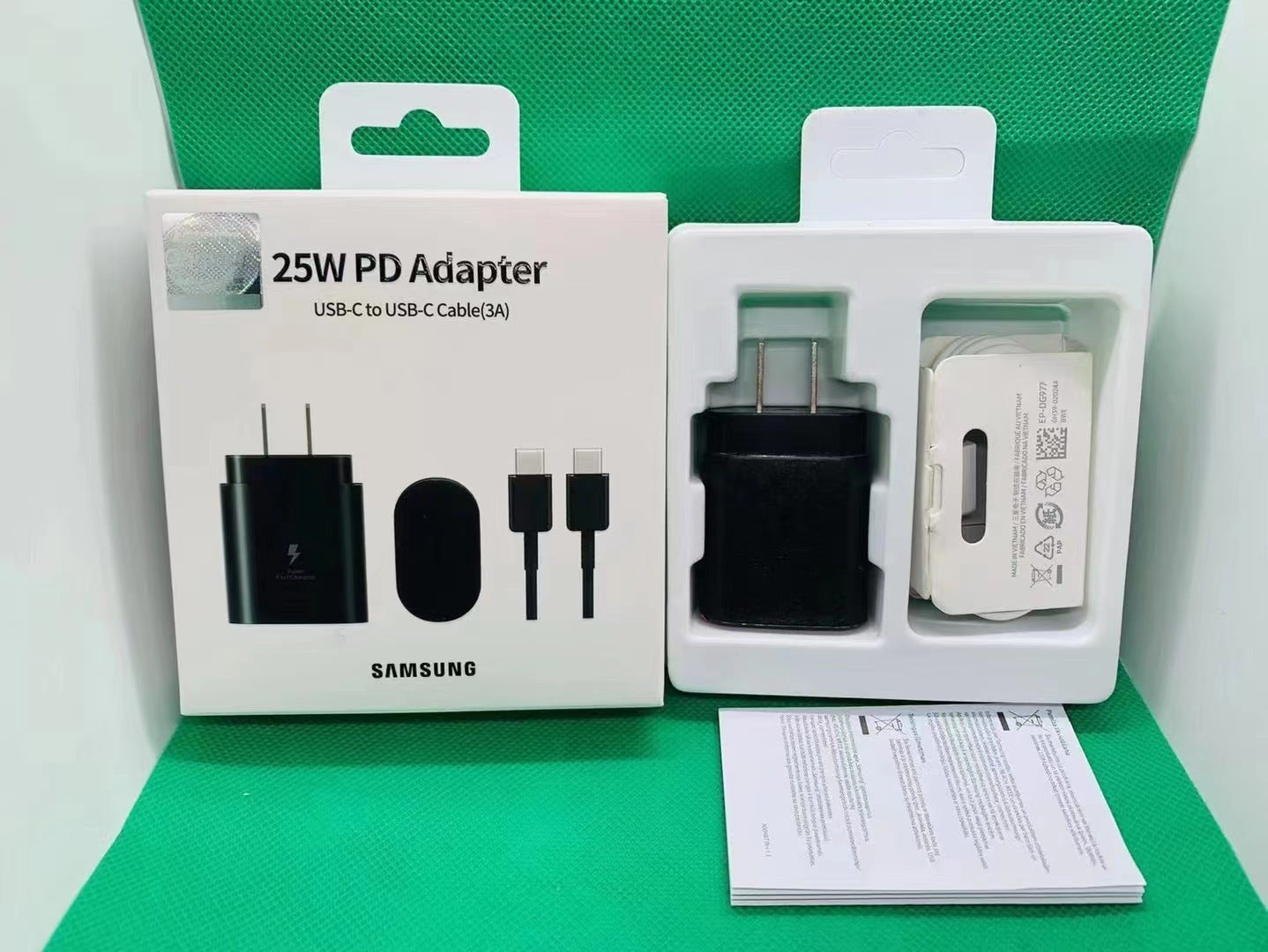 Fast Charger for Samsung Galaxy Note 10/S20/S21/S22 – 25W USB Type-C Wall Charging Adapter (US/EU Plug, Black or White) - GlitchyPhones